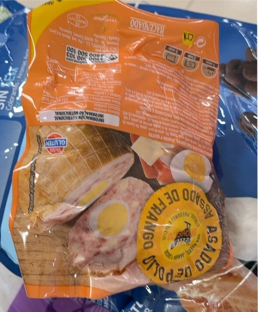 Asado de pollo relleno con huevo jamon y queso