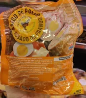 Asado de pollo relleno con huevo, jamón y queso