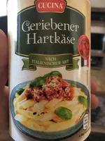 Geriebener Hartkäse