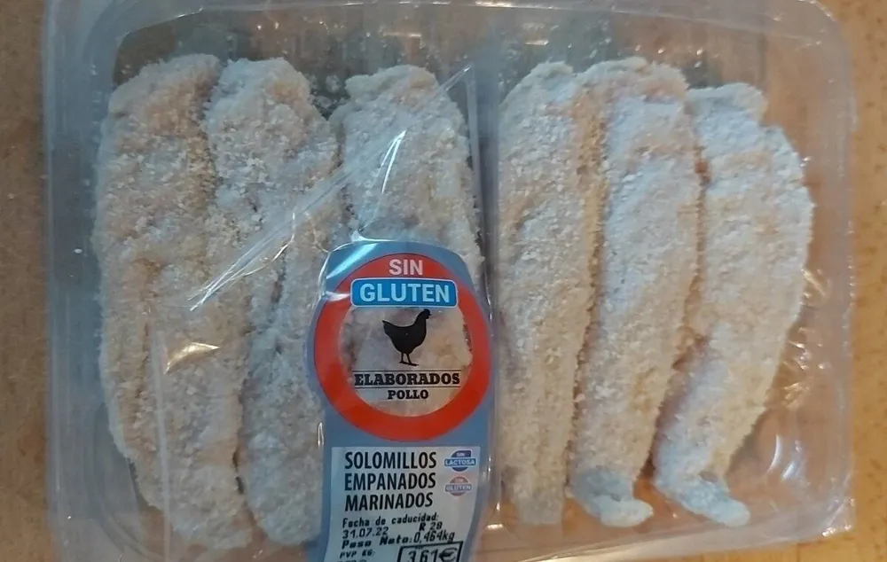 Solomillos de pollo empanados marinados