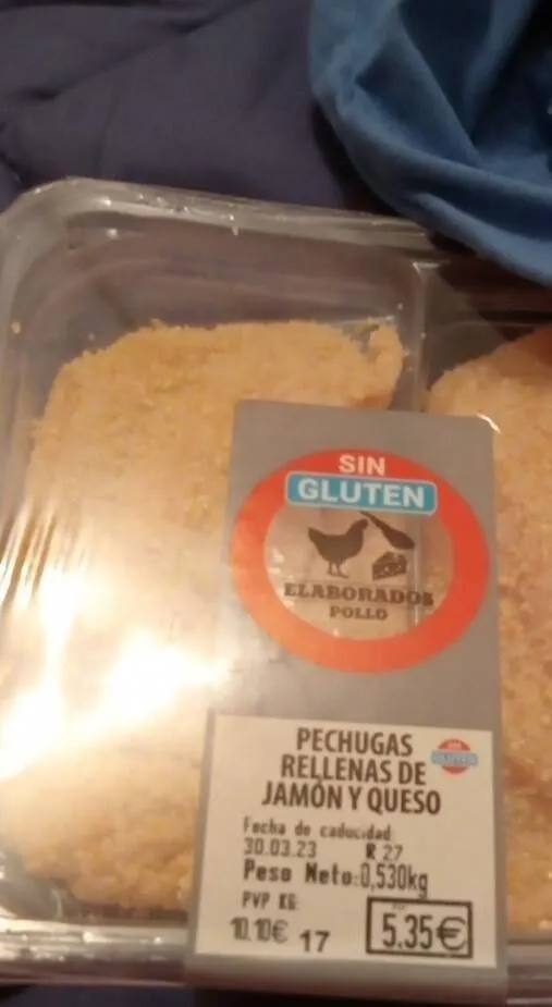 Pechugas rellenas de jamón y queso