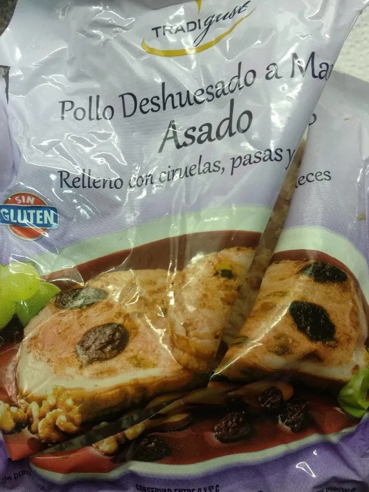 Pollo deshuesado a mano asado