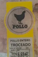 Pollo entero troceado