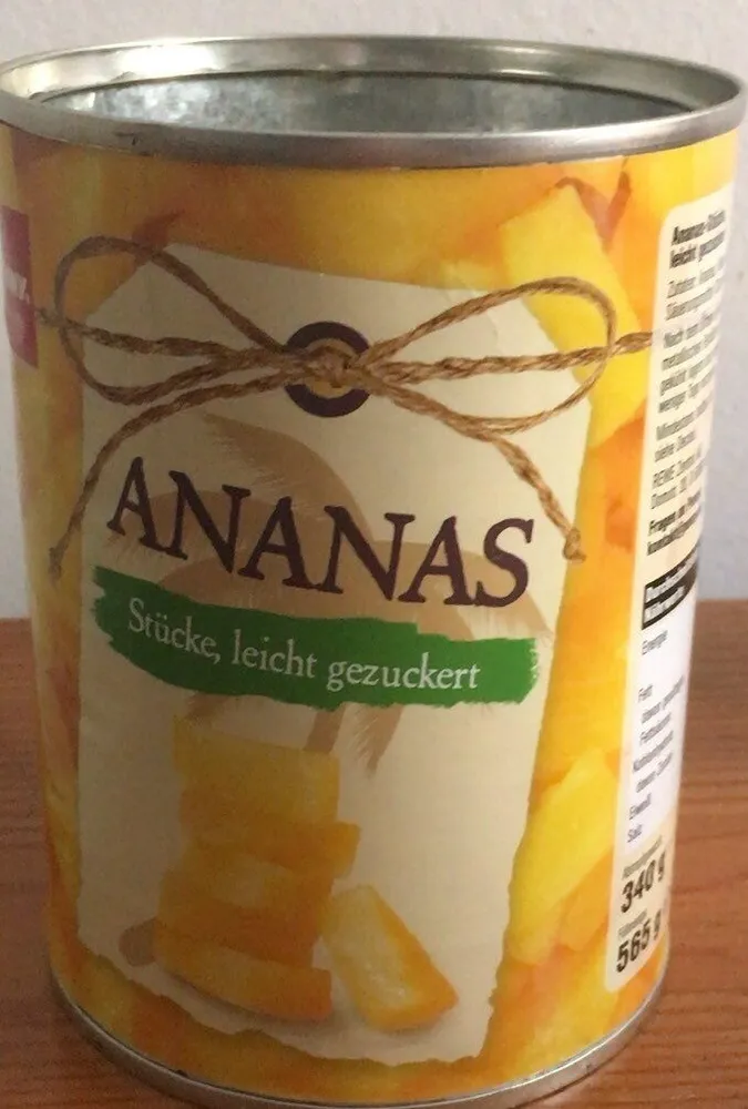 Ananas-Stücke, leicht gezuckert