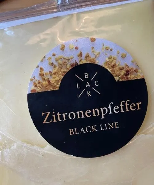 Zitronenpfeffer Hartkäse
