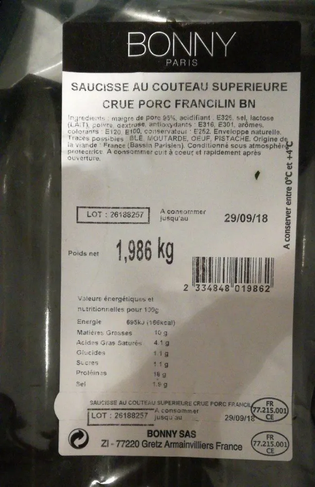 Saucisse au couteau supérieure crue pirc francilin bn
