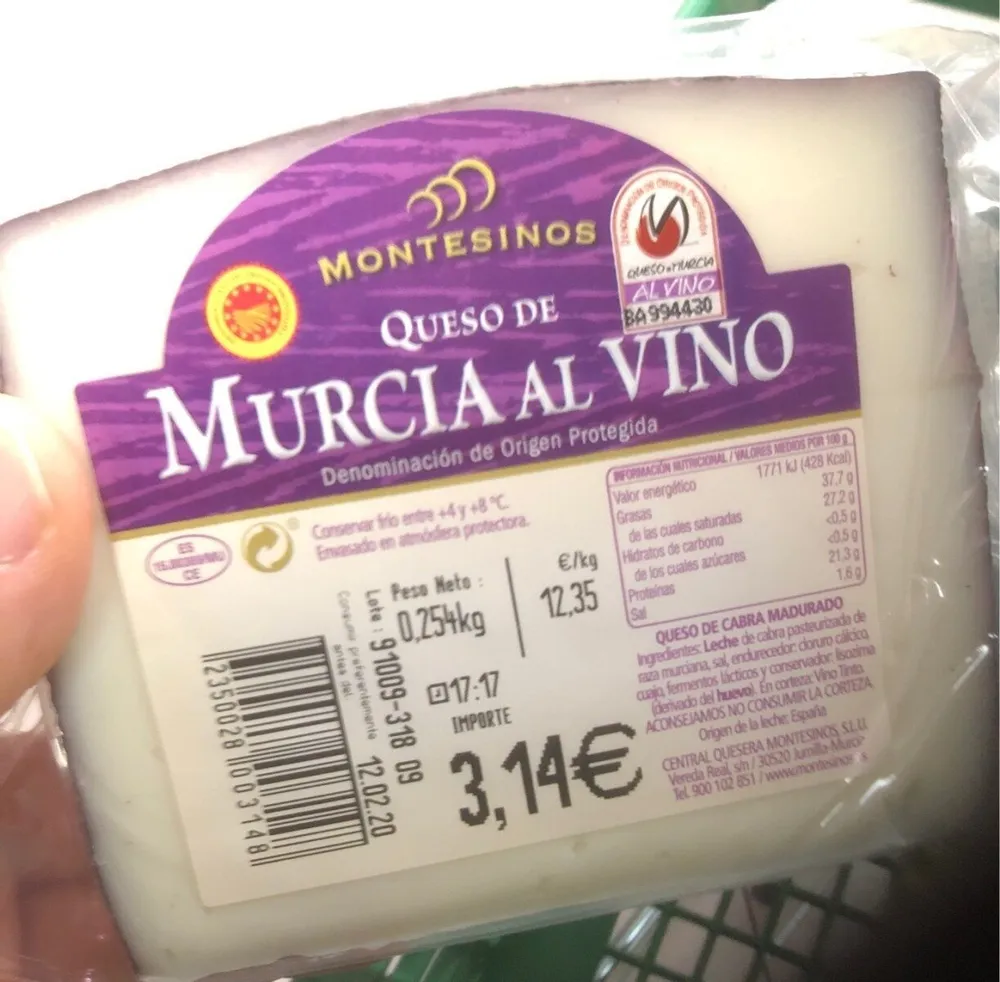 Queso de Murcia al vino