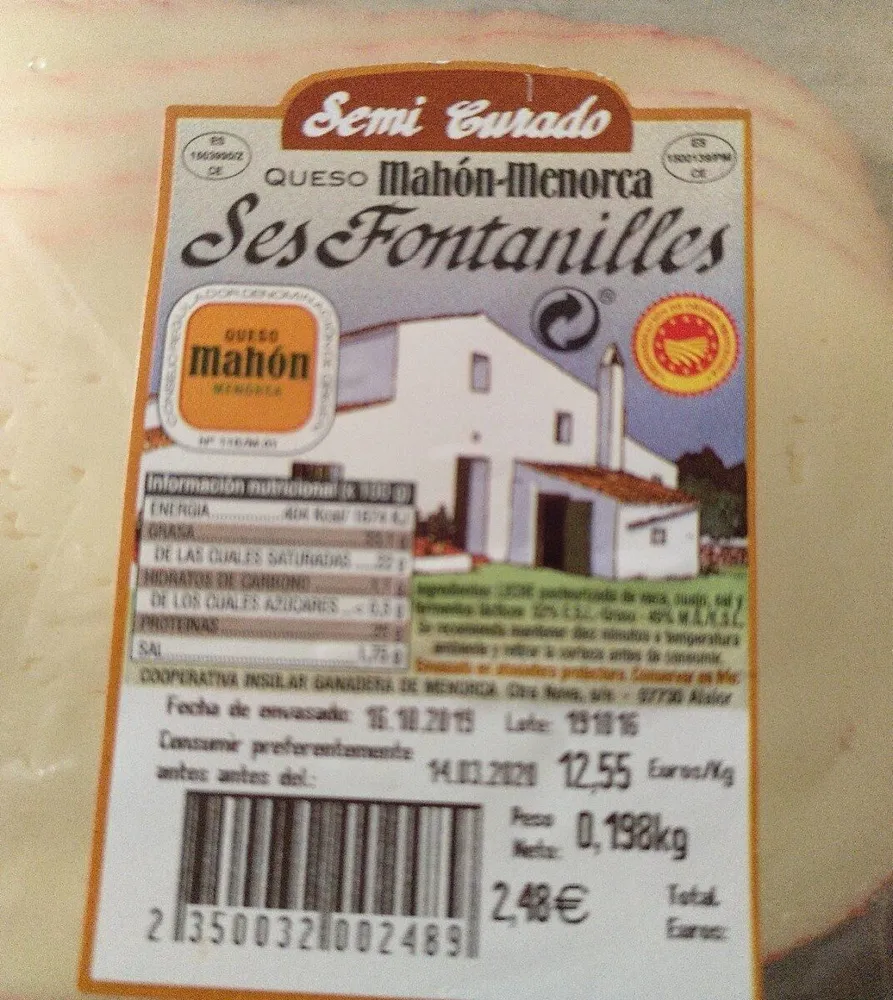 Queso semicurado mahonés