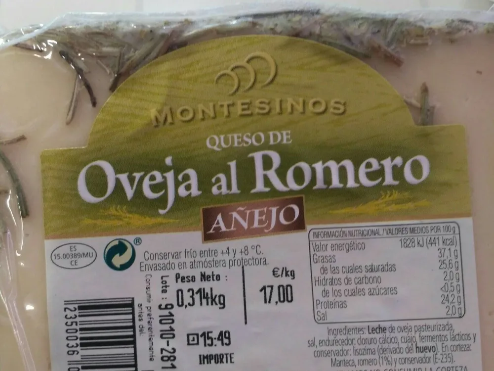 Queso de oveja al romero Añejo