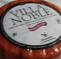 Queso de cabra madurado con pimentón de la vera