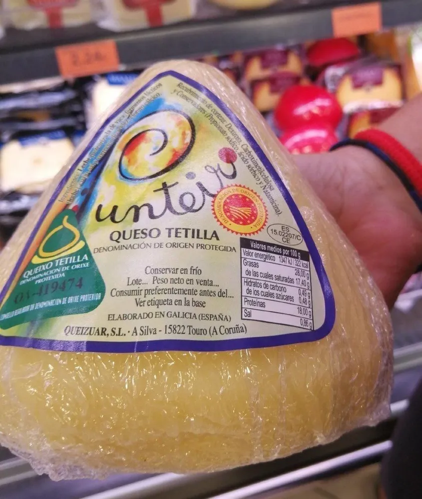 Queso tetilla