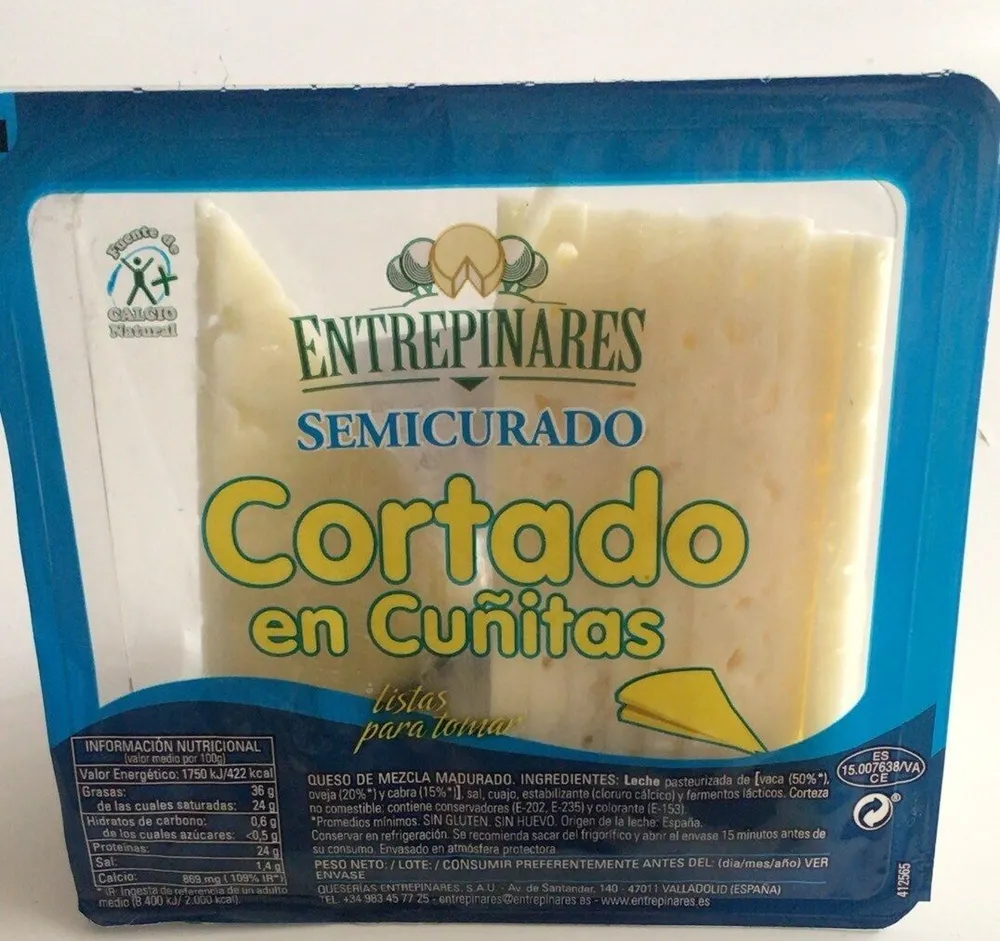 Queso semicurado en cuñitas