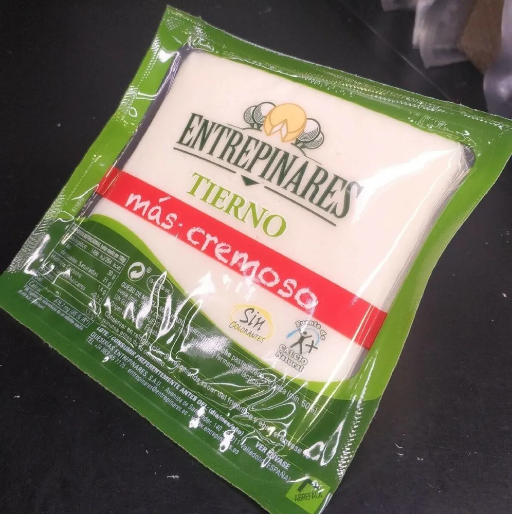 Cuña de queso tierno