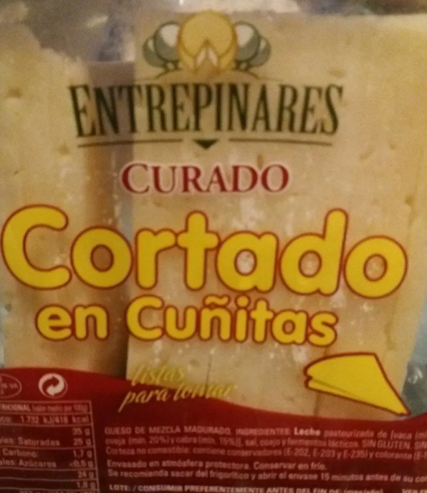 Manchego curado cortado