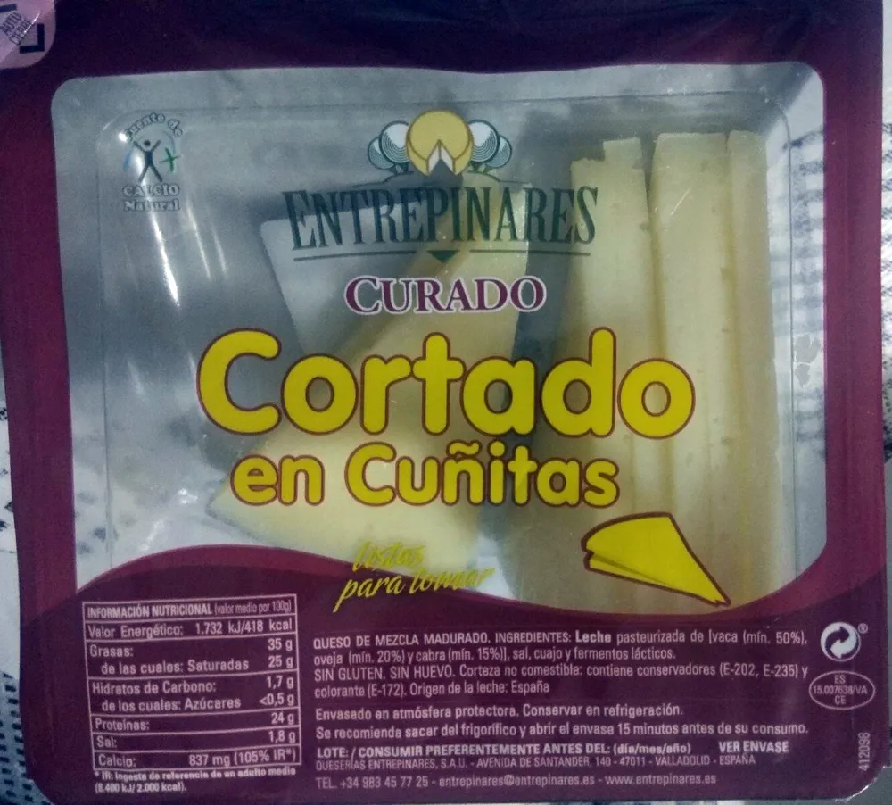 Curado cortado en cuñitas