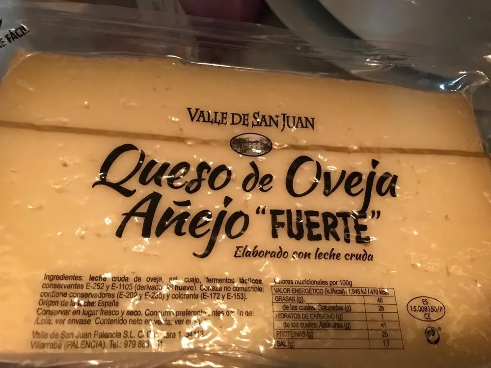 Queso de oveja añejo fuerte