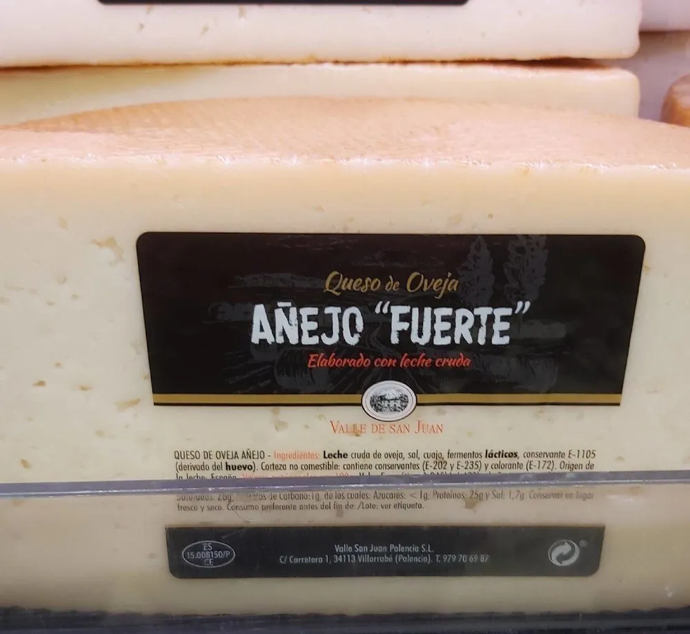 Queso de oveja añejo fuerte