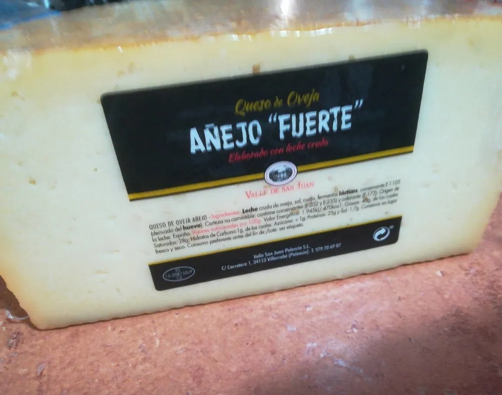 Queso de oveja añejo "fuerte"