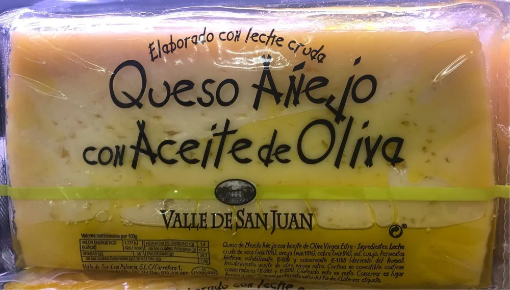 Queso Añejo con Aceite de Oliva