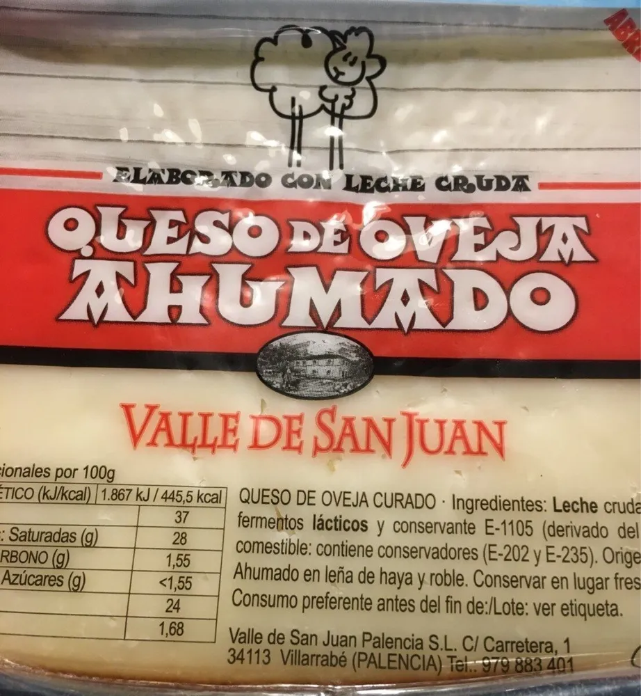 Quedo de oveja ahumado