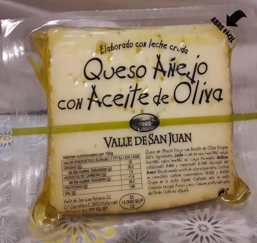 Queso añejo con aceite de oliva