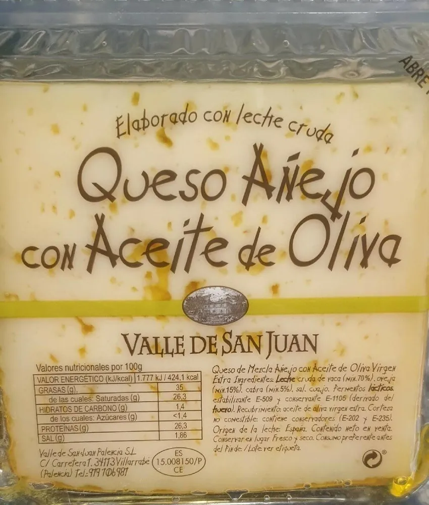 Queso añejo con aceite de oliva