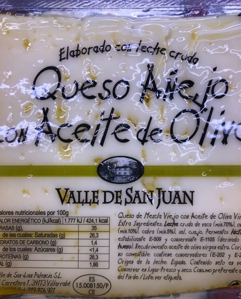 Queso añejo con aceite de oliva