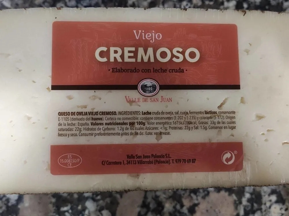 Queso de oveja viejo cremoso