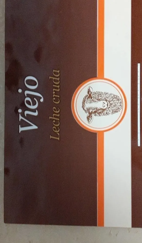 Queso viejo leche cruda