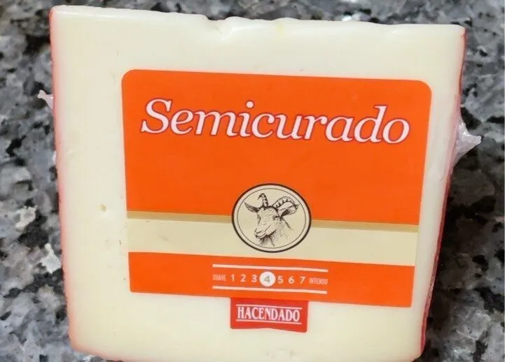 Queso semicurado de cabra