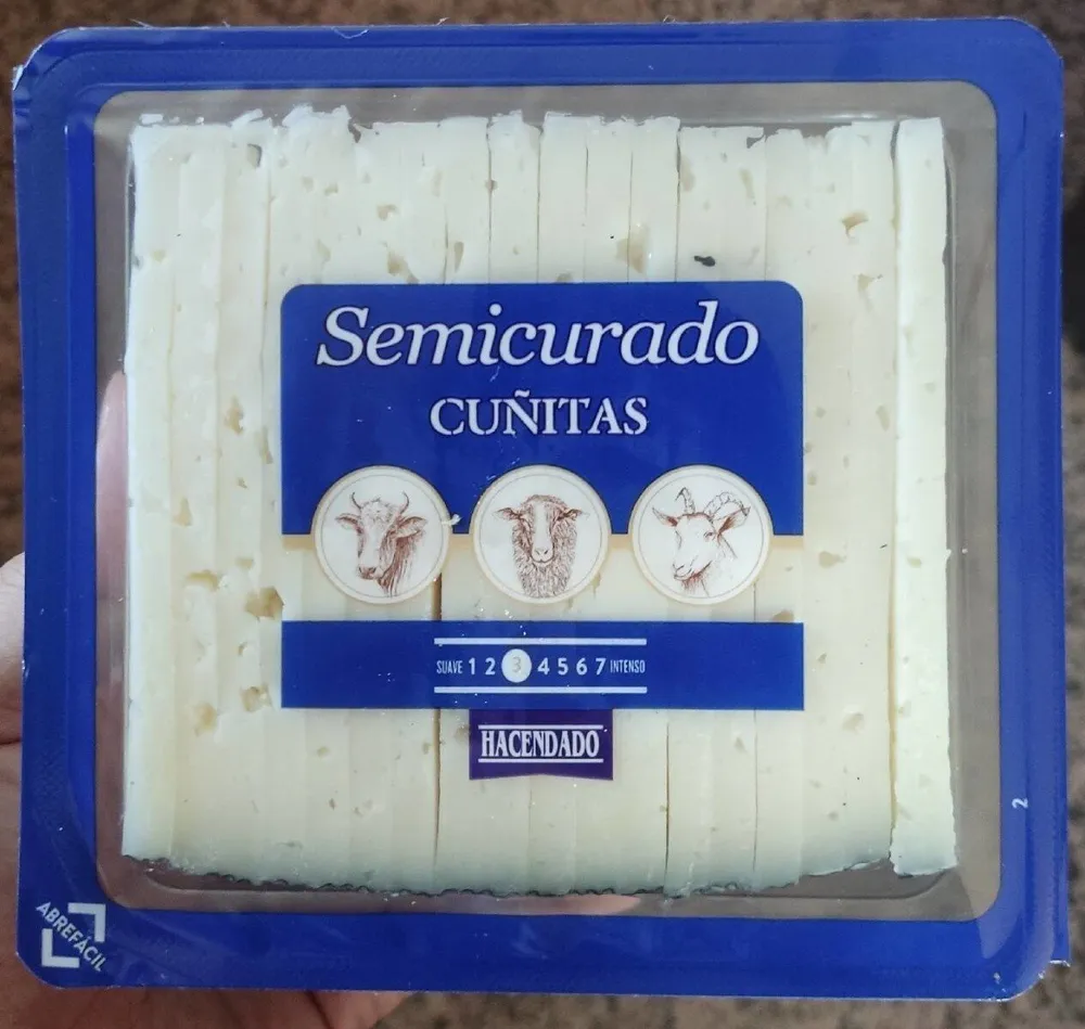Queso semicurado cuñitas