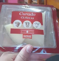 Queso curado cuñitas