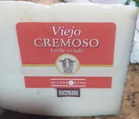Viejo cremoso leche cruda oveja