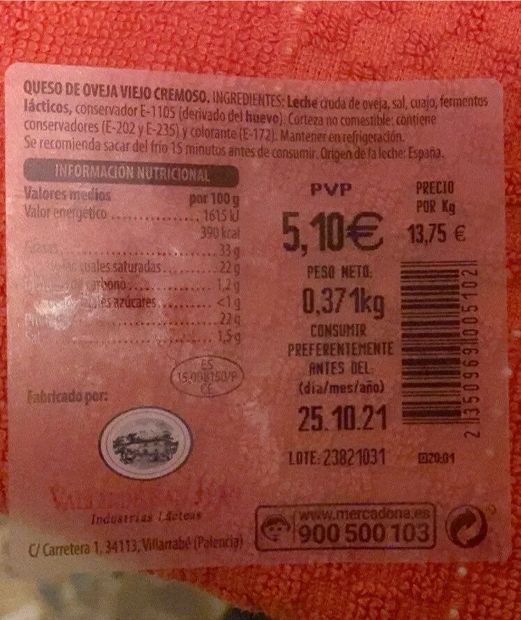 Queso de oveja viejo cremoso