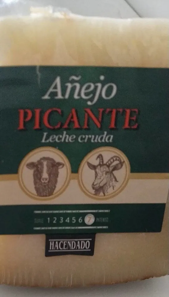 Añejo PICANTE Leche cruda