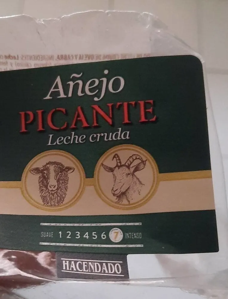 Queso Añejo Picante LecheCruda