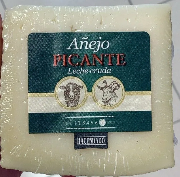 Queso Añejo Picante