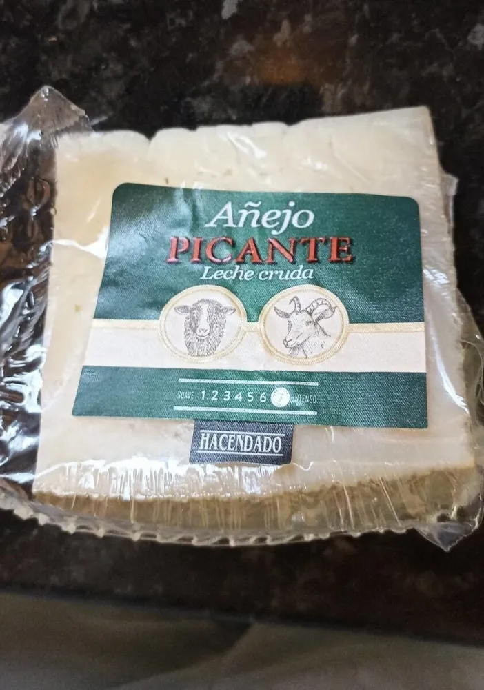 Queso Añejo Picante