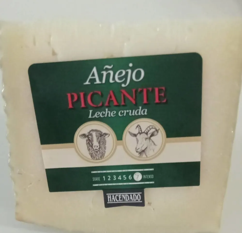 Queso madurado de leche cruda de oveja y cabra