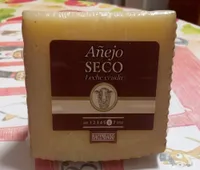 Queso añejo seco leche cruda