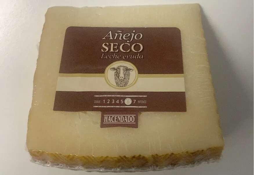 Queso Añejo madurado de leche cruda de oveja