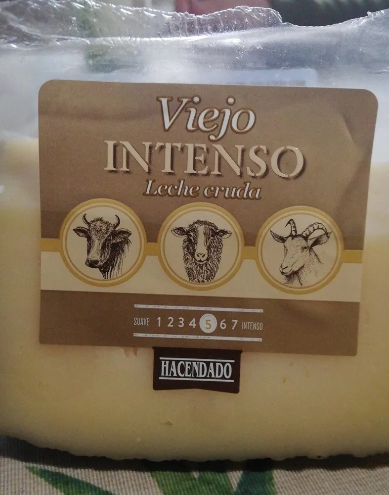 Queso mezcla viejo intenso