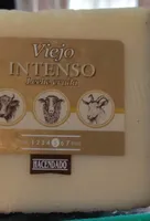 Queso viejo intenso con leche cruda
