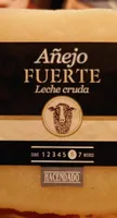 Añejo fuerte leche cruda