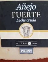 Añejo fuerte leche cruda