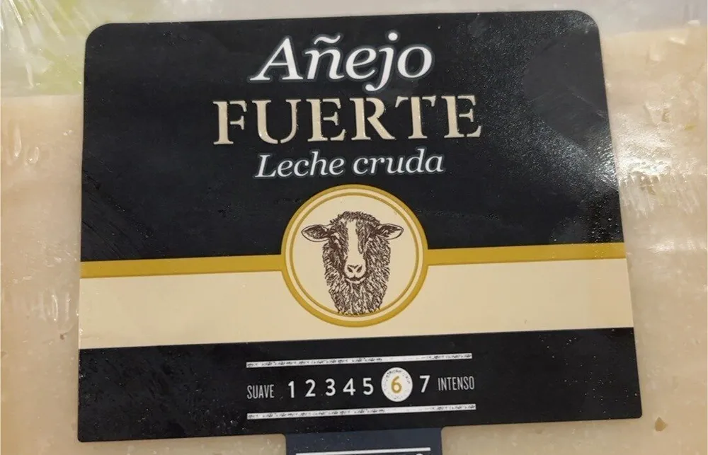 Queso añejo fuerte