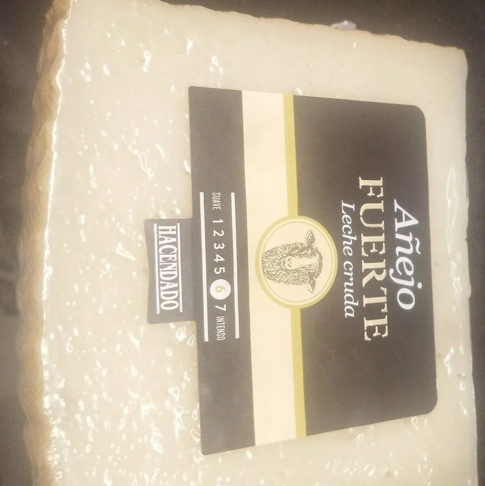 Queso añejo fuerte leche cruda