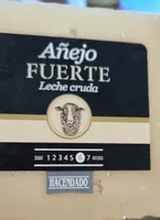 Queso añejo fuerte leche cruda