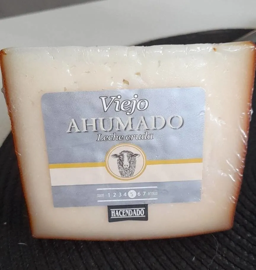 Queso viejo ahumado