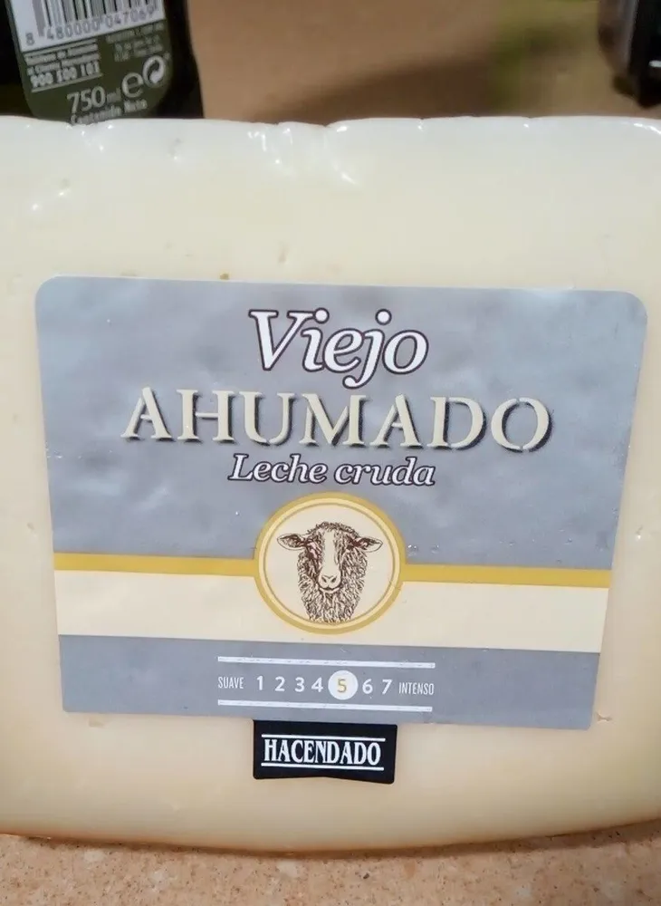 Queso de oveja ahumado